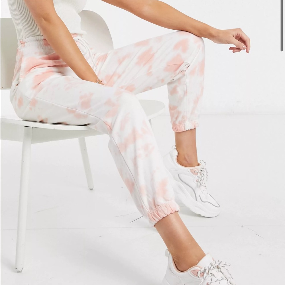 New Look cuffed jogger in pink tie dye